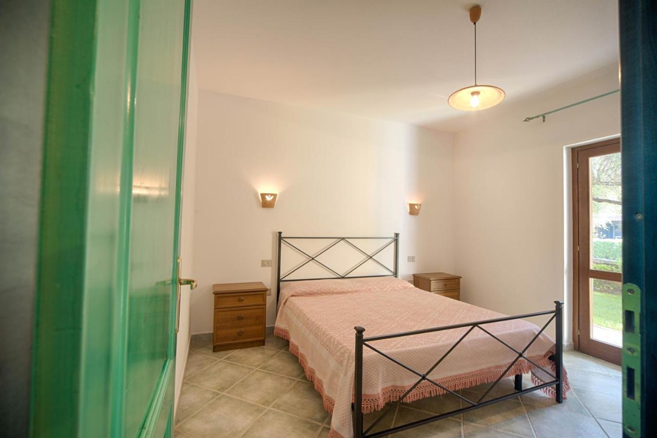 Residence Oasi E Oasi Blu San Teodoro  Eksteriør bilde
