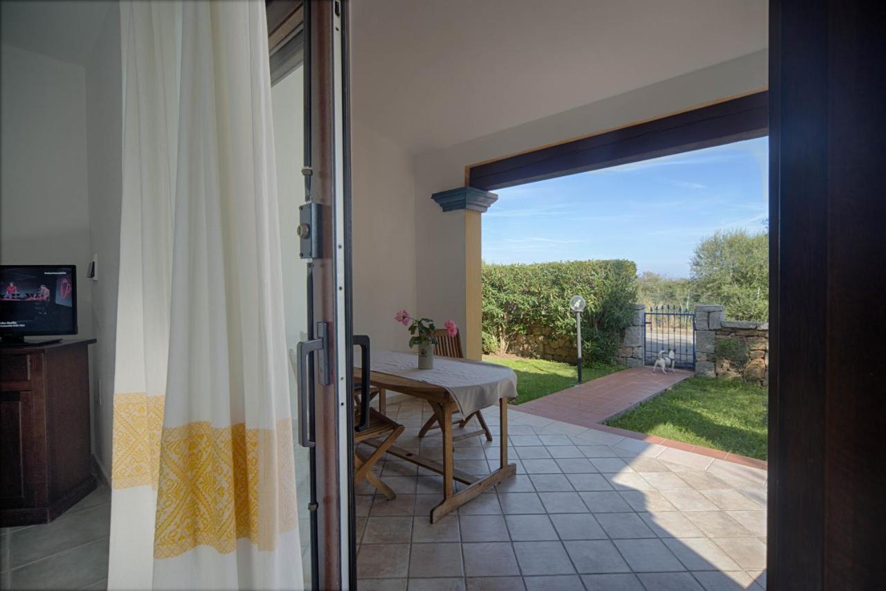 Residence Oasi E Oasi Blu San Teodoro  Eksteriør bilde