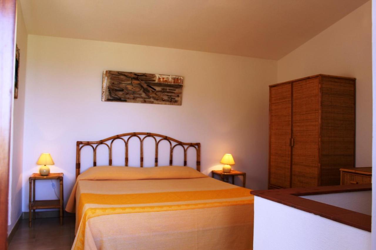 Residence Oasi E Oasi Blu San Teodoro  Eksteriør bilde