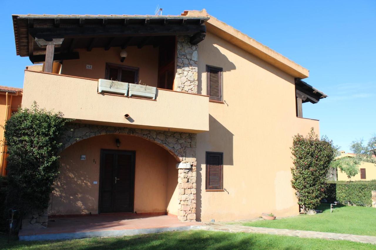 Residence Oasi E Oasi Blu San Teodoro  Eksteriør bilde